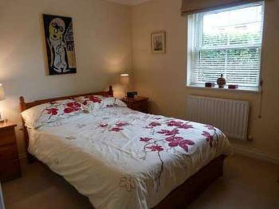 1 Bedroom Apartment