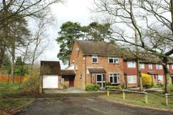 4 Bedroom End of Ter...