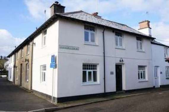 3 Bedroom Semi-Detac...