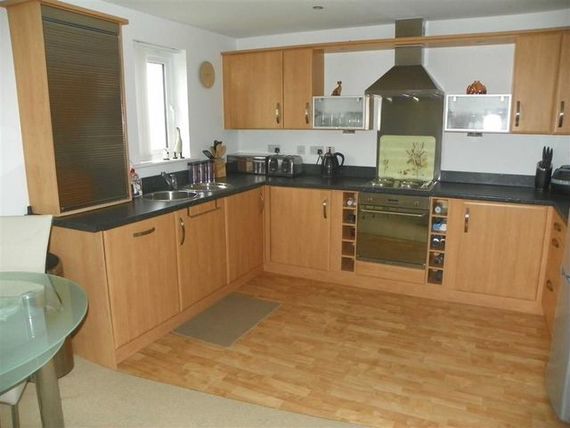 2 Bedroom Flat