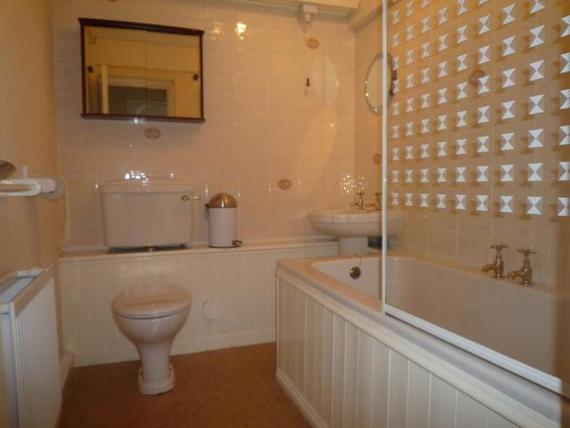 2 Bedroom Flat