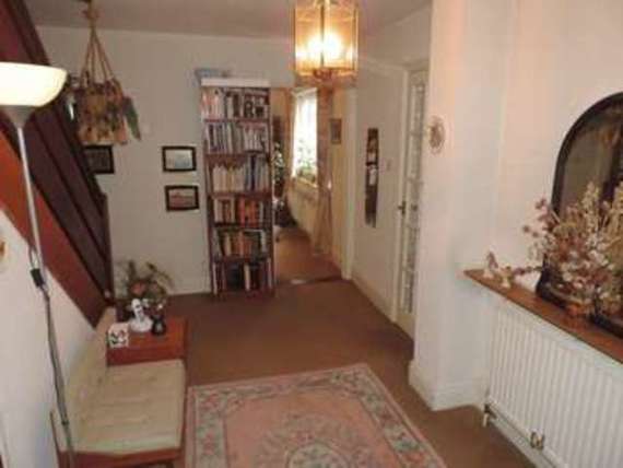 5 Bedroom Detached