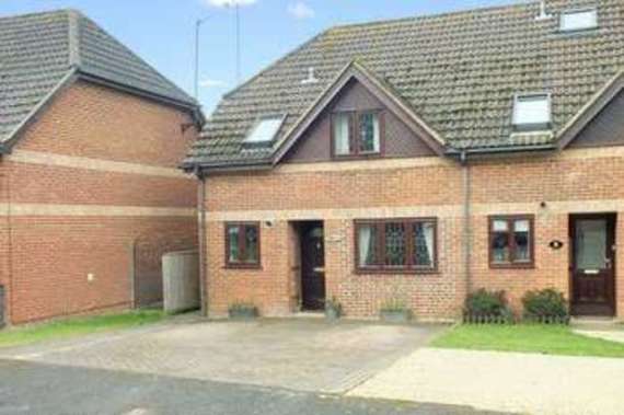 3 Bedroom End of Ter...