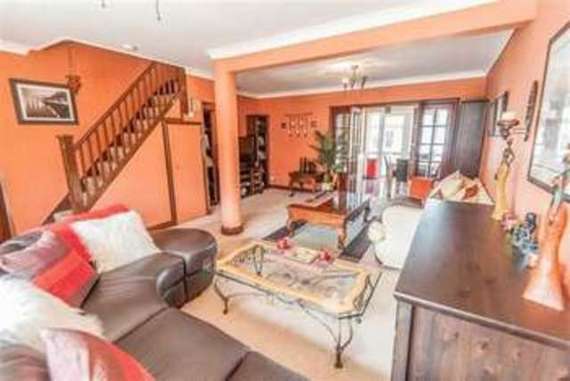 4 Bedroom Semi-Detac...