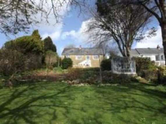 2 Bedroom Bungalow