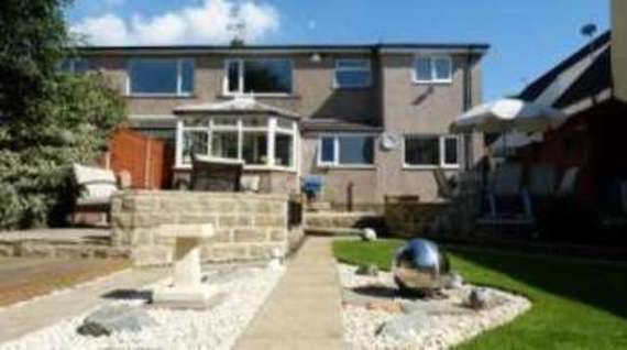 5 Bedroom Semi-Detac...