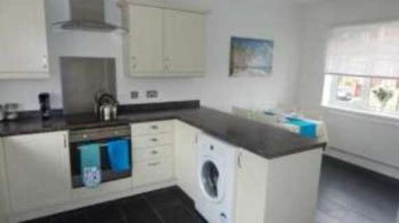 3 Bedroom Semi-Detac...