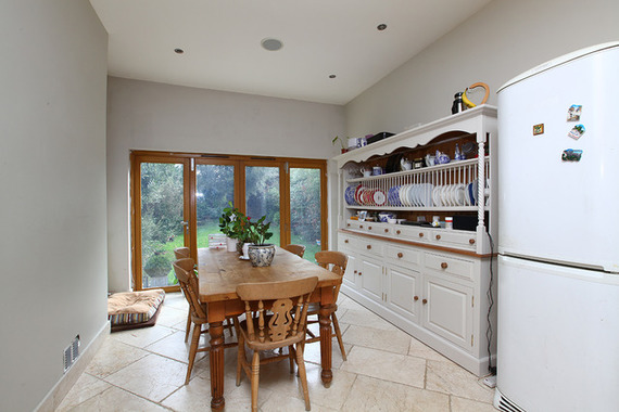 6&nbsp;Bedroom&nbsp;Semi-Detac...