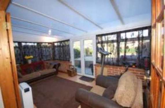 3 Bedroom Semi-Detac...