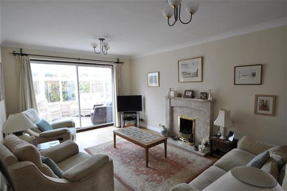5 Bedroom Property