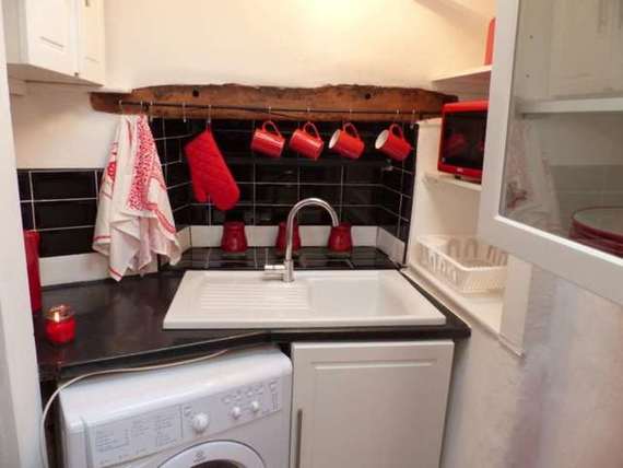 3 Bedroom End of Ter...