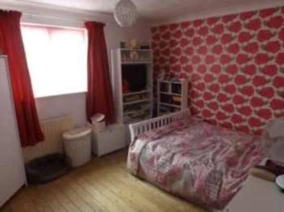 2 Bedroom Semi-Detac...
