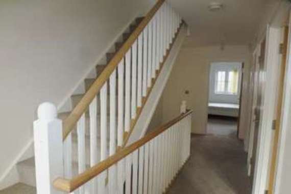 4 Bedroom Semi-Detac...