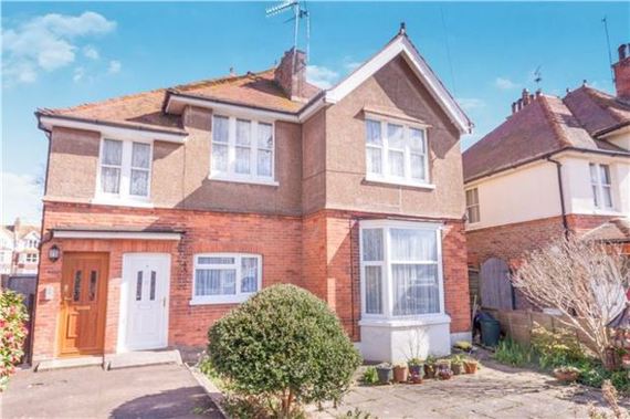 2 Bedroom Flat
