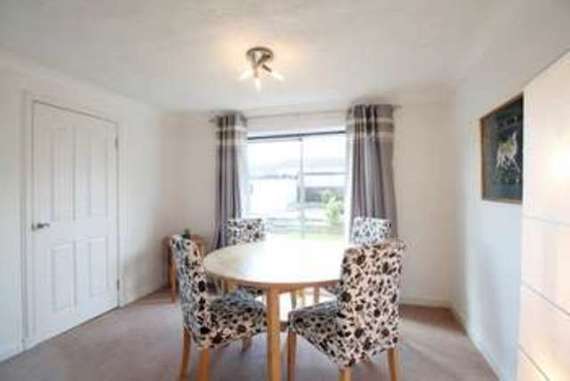3 Bedroom End of Ter...
