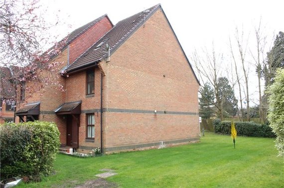 2 Bedroom Maisonette