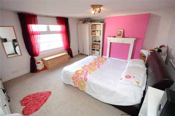 6 Bedroom Detached