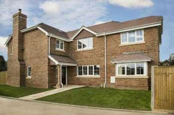 5 Bedroom Detached