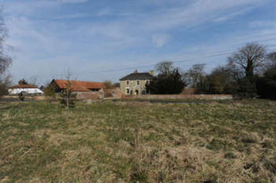 6 Bedroom Detached