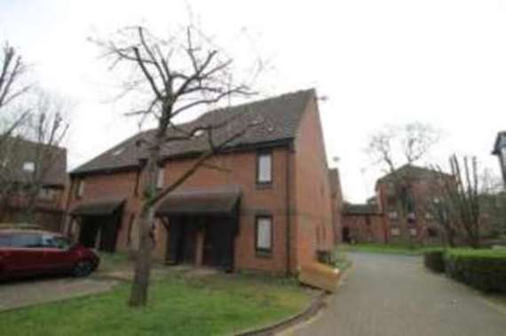 2 Bedroom Maisonette