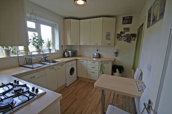 2 Bedroom Maisonette