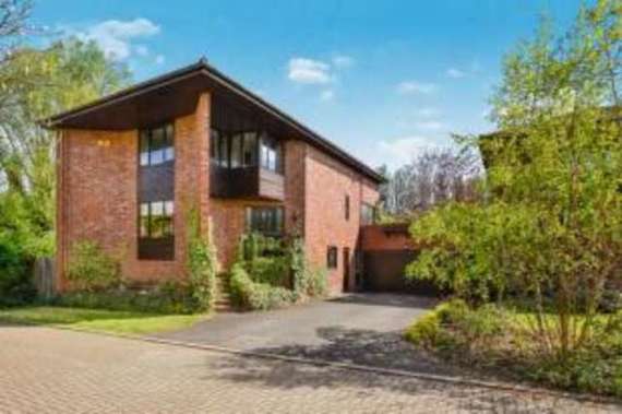 4 Bedroom Detached