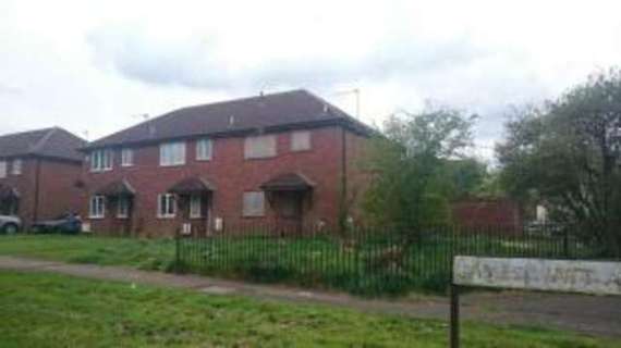 3 Bedroom End of Ter...