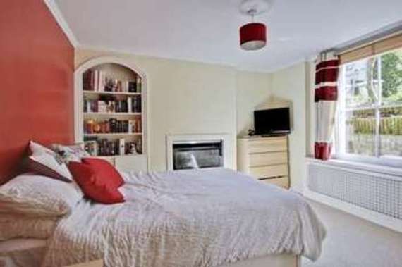 2 Bedroom Maisonette