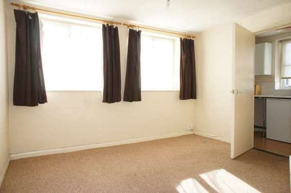 1 Bedroom Apartment