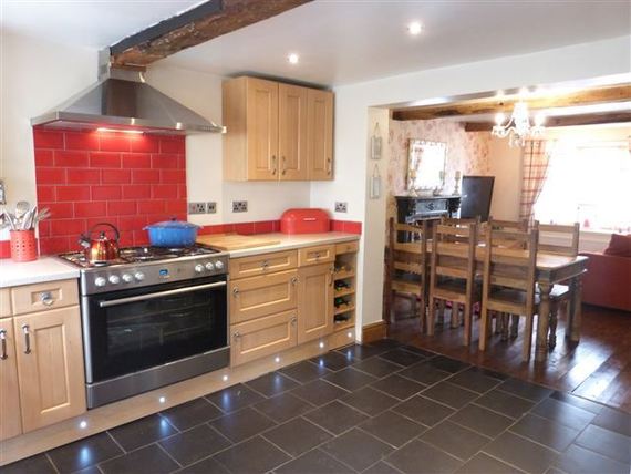 5 Bedroom Detached