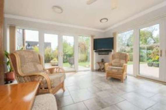 6&nbsp;Bedroom&nbsp;Detached