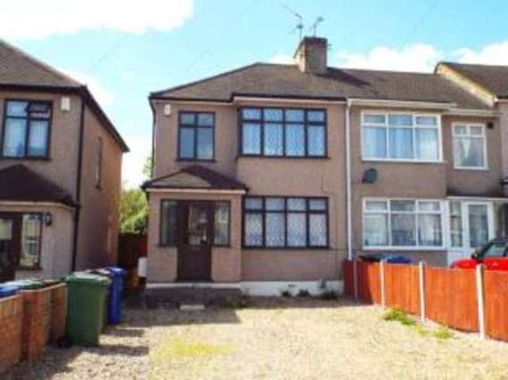 3 Bedroom End of Ter...
