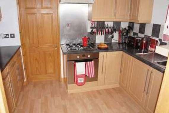3 Bedroom Semi-Detac...