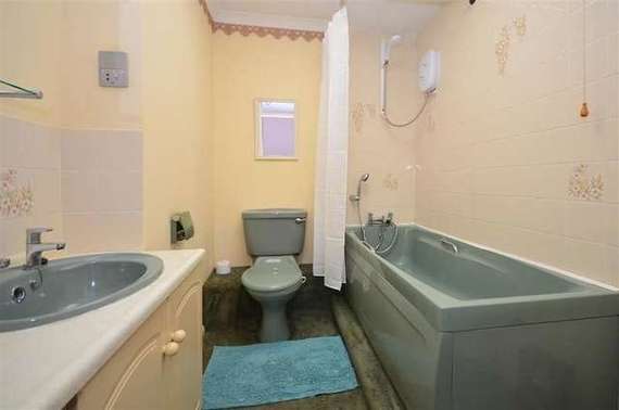 2 Bedroom Terraced