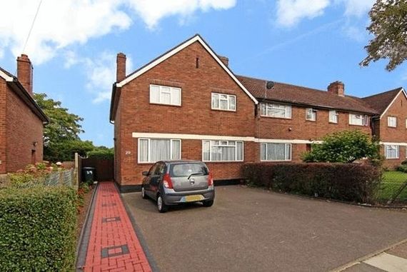 5&nbsp;Bedroom&nbsp;Detached