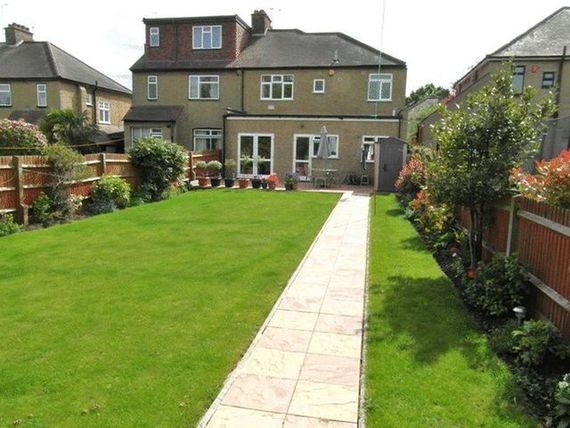 5 Bedroom Semi-Detac...