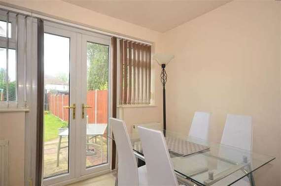 3&nbsp;Bedroom&nbsp;Semi-Detac...