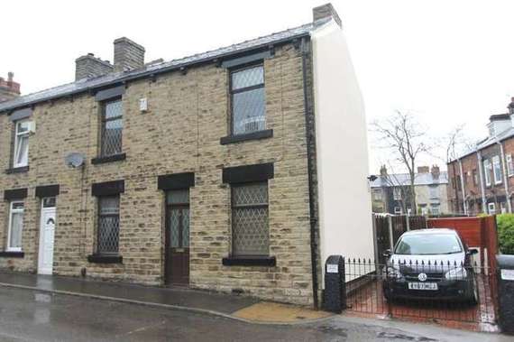 2 Bedroom End of Ter...