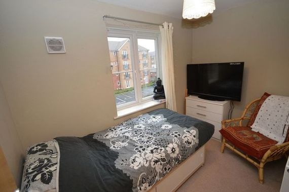 2 Bedroom Flat