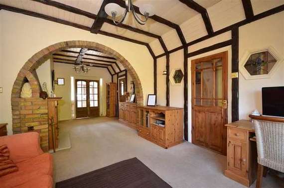 4&nbsp;Bedroom&nbsp;Detached