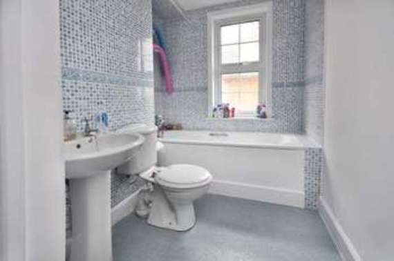 5 Bedroom Detached