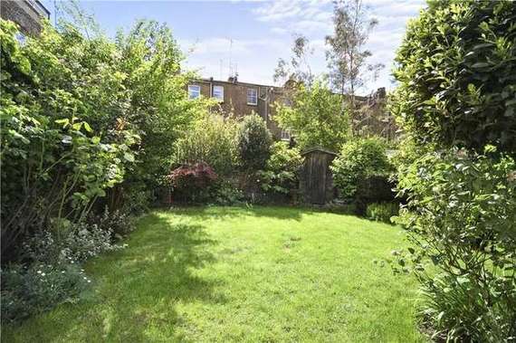 2 Bedroom Flat