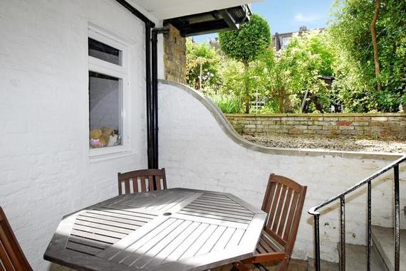 2 Bedroom Flat