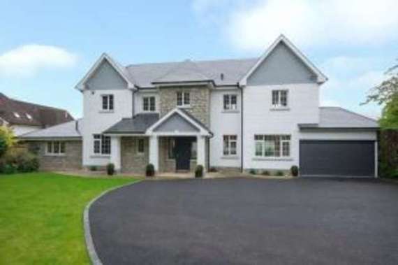 5 Bedroom Detached