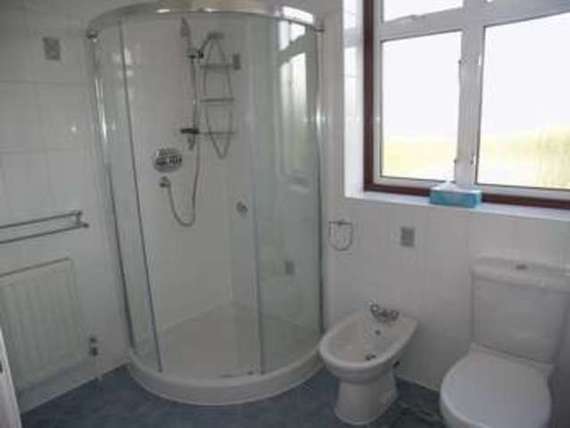 4 Bedroom Semi-Detac...