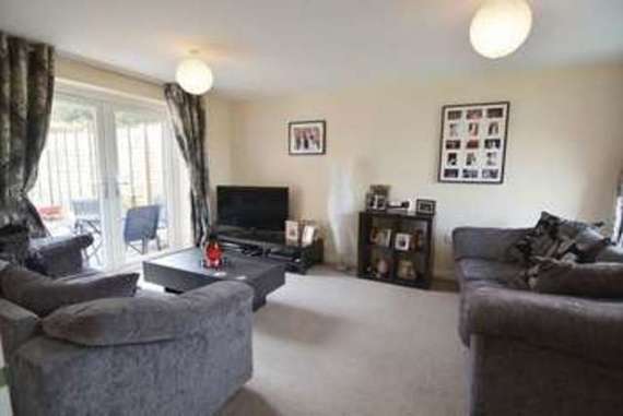 4 Bedroom Semi-Detac...