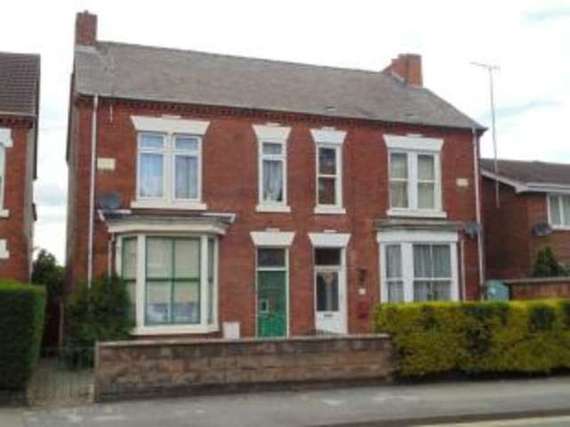 5 Bedroom Semi-Detac...