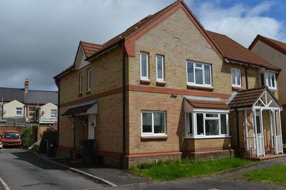 2 Bedroom Property
