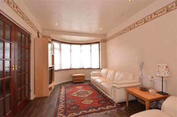 4 Bedroom End of Ter...