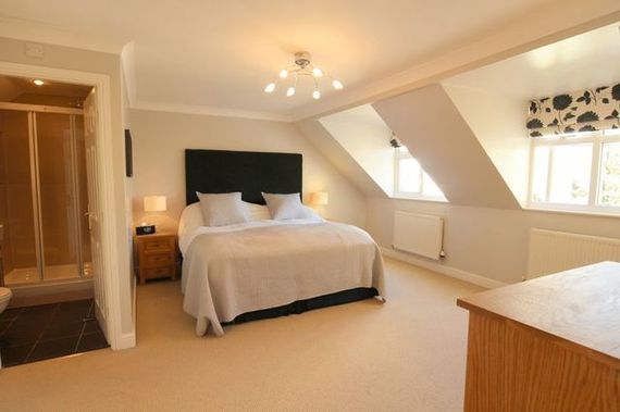 5 Bedroom Detached